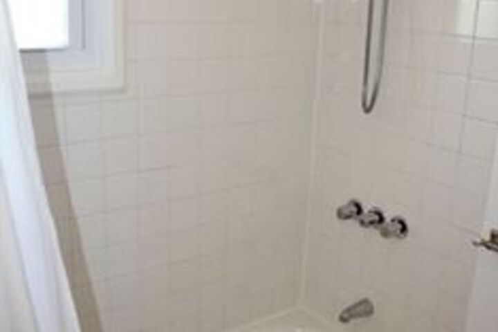 Room 3 of 35
