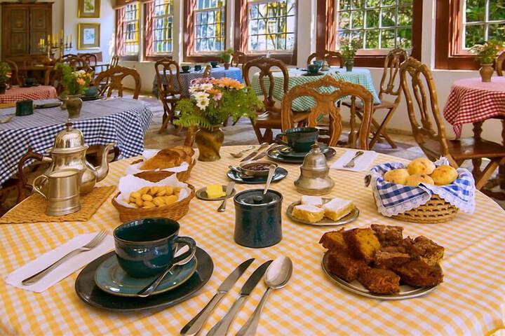 Breakfast/Coffee Service 18 of 31
