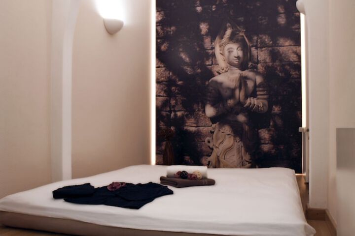 Room 44 of 73