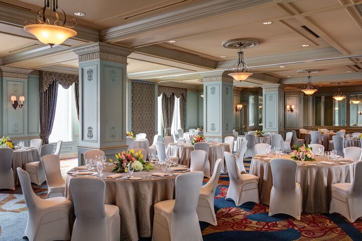Banquet hall