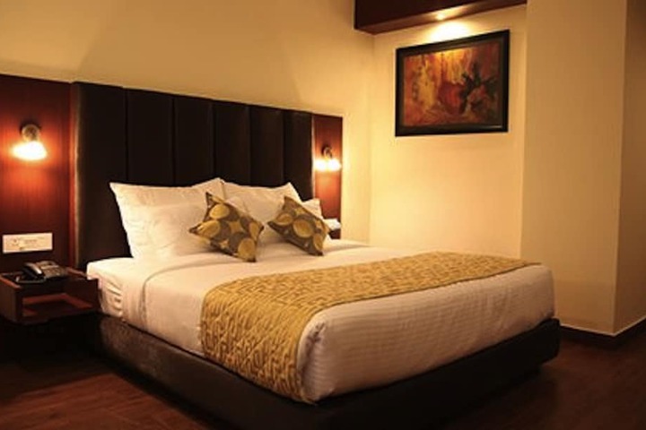 Room 2 of 26