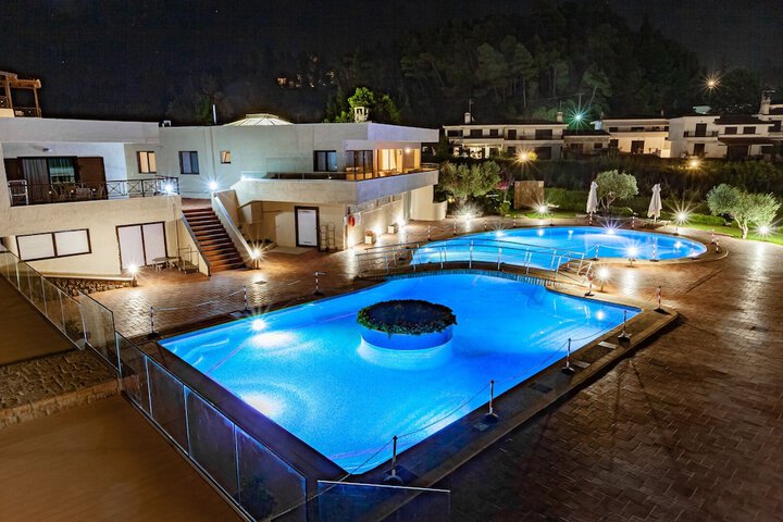 Pool 36 of 73