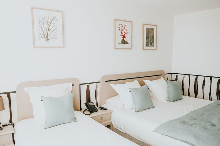 Room 10 of 23