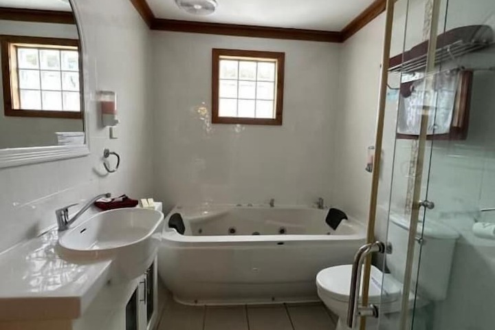 Room 20 of 25