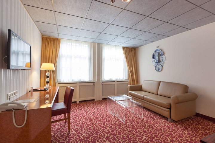 Room 38 of 105