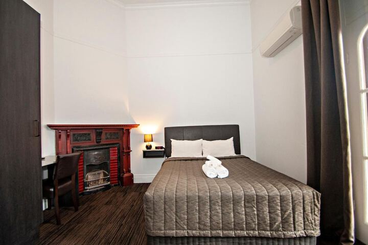Room 16 of 55