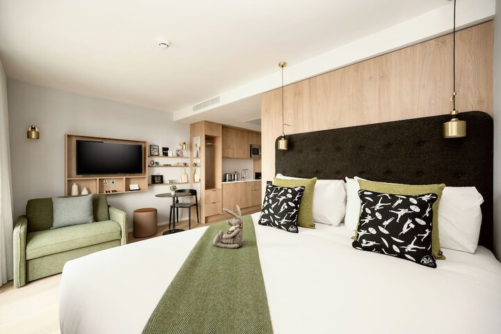 Room 56 of 82