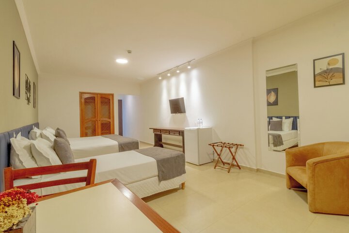 Room 19 of 125