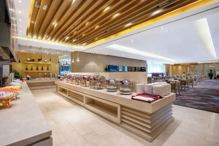 Dining Photos