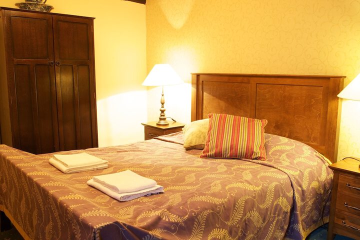 Room 10 of 48