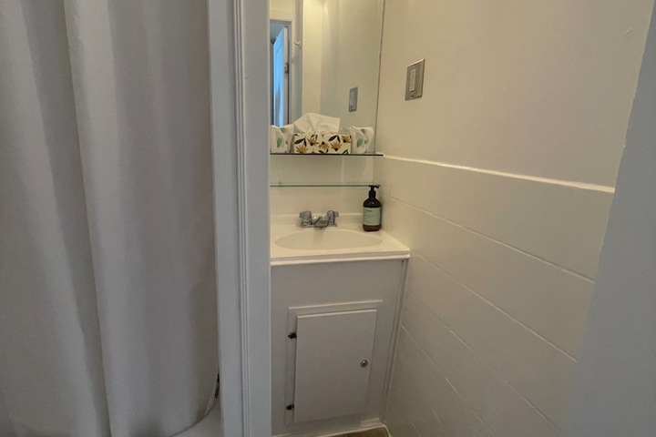 Room 103 of 125