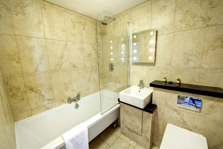 Bath Interior