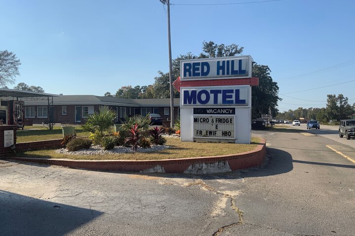 Red hill motel