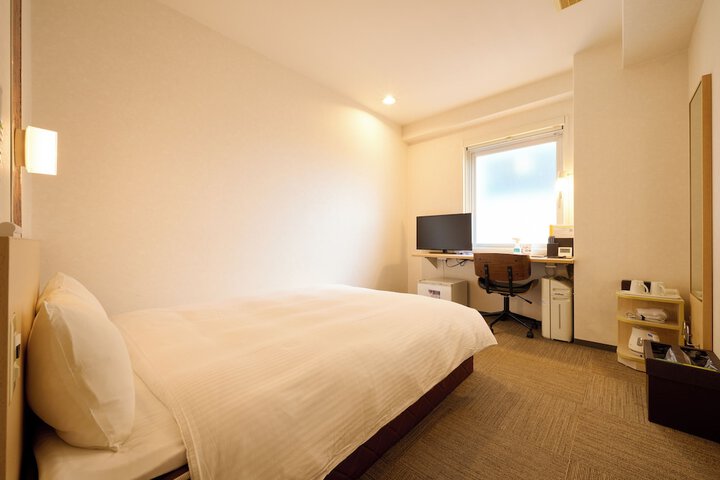 Room 19 of 41
