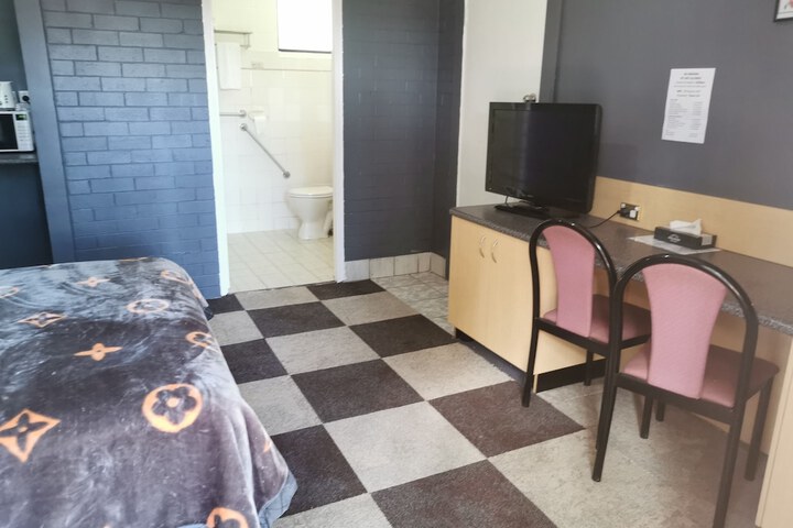 Room 7 of 21