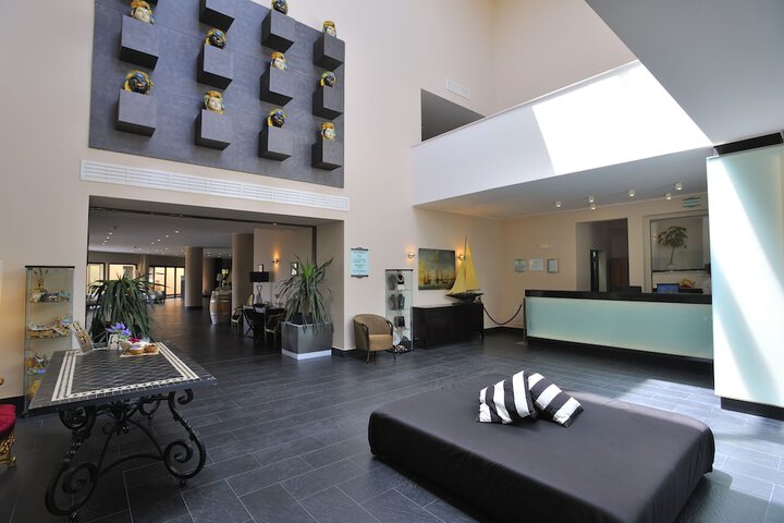 Lobby Entry