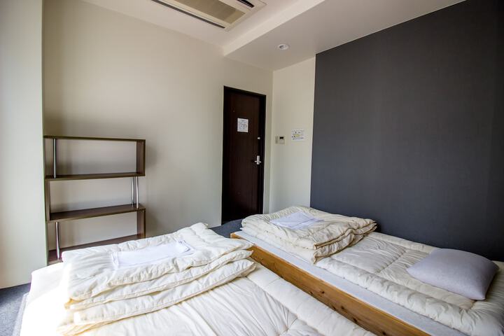 Room 19 of 88