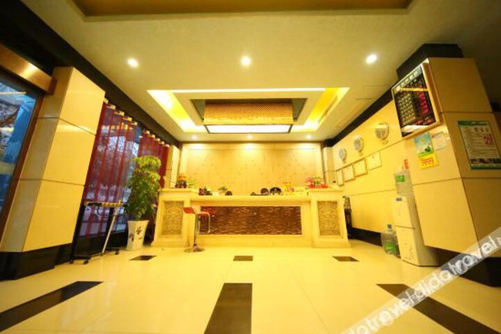 Hotel Interior 21 of 43