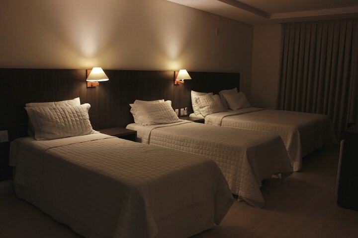 Room 7 of 87