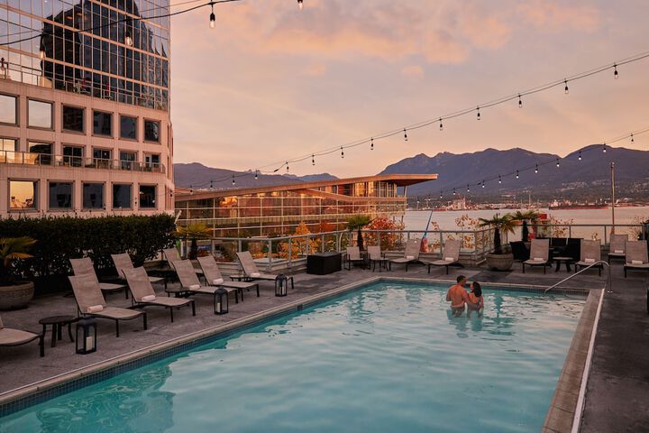 Rooftop pool