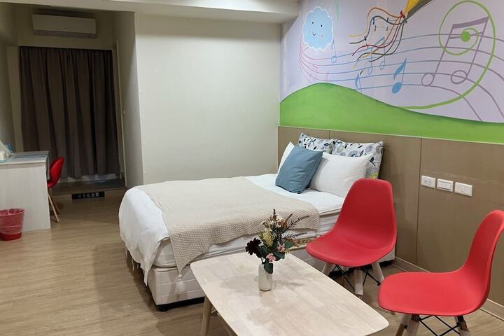 Room 14 of 49