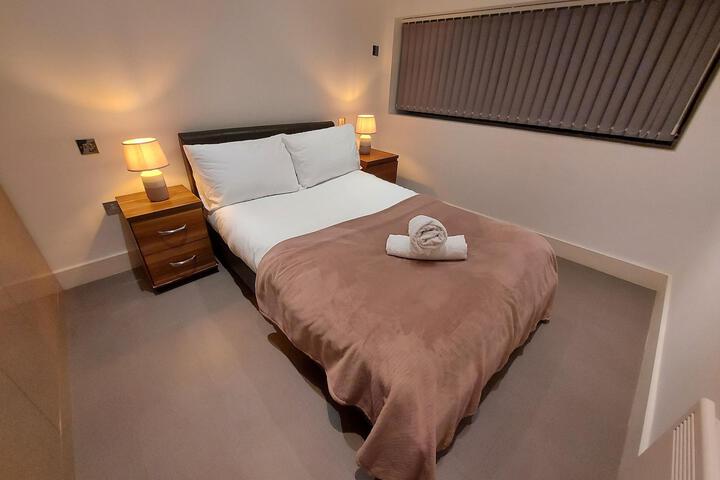Room 6 of 19