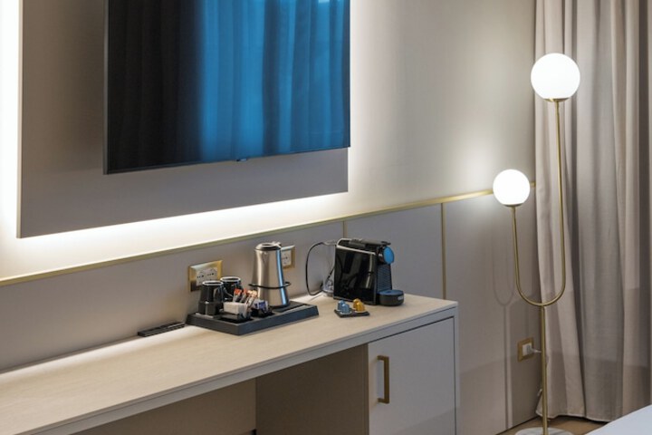 Room 44 of 71