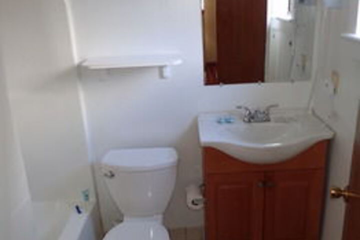 Room 5 of 92