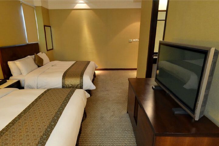 Room 22 of 54