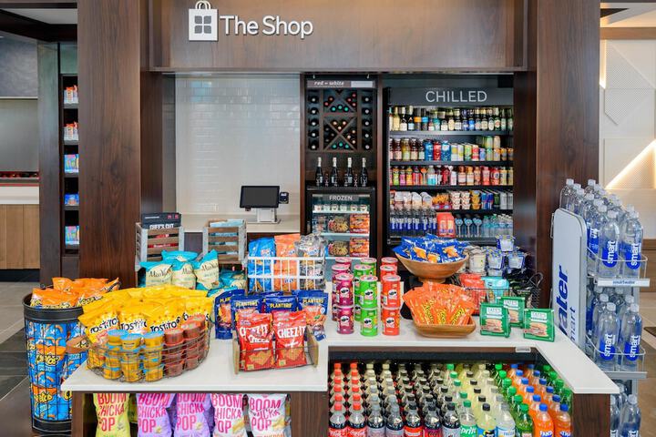 Snack bar