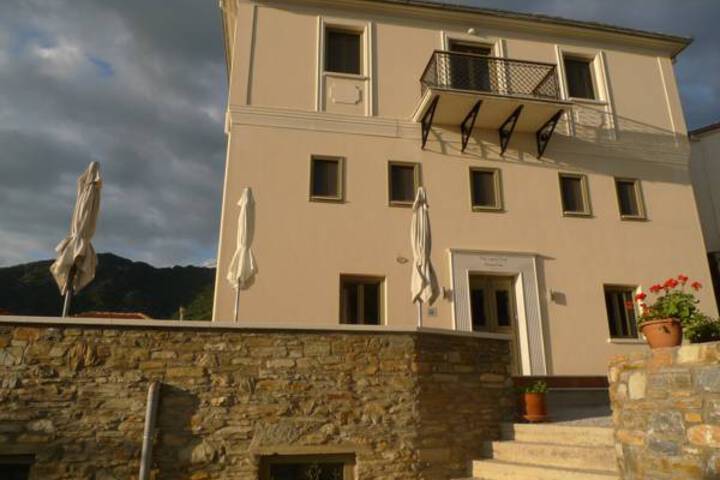 Hotel 4 of 4