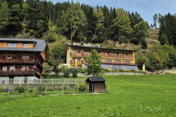 Hotel restaurant Raunig in Bad Kleinkirchheim
