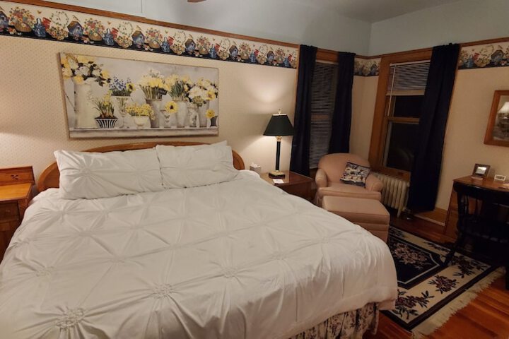Room 14 of 80