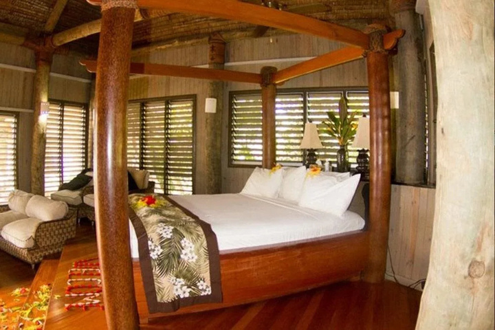 Room 4 of 26