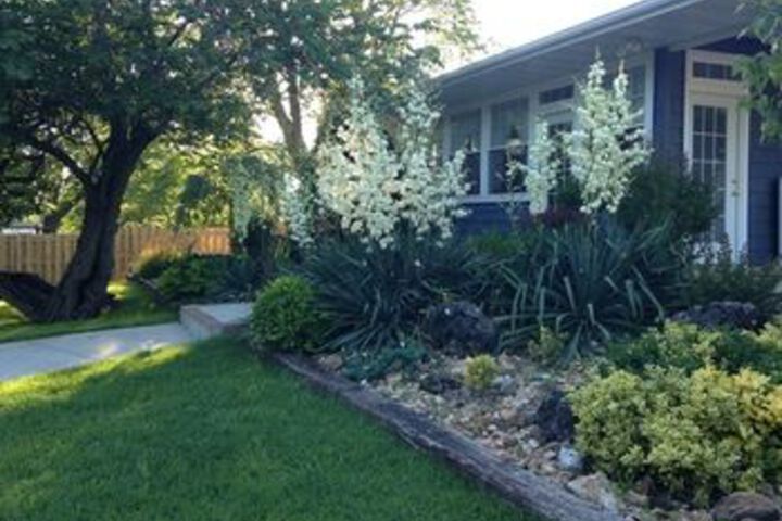 Hotel Exterior 14 of 49