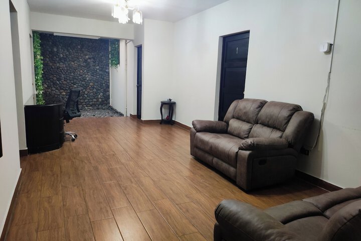 Room 16 of 34