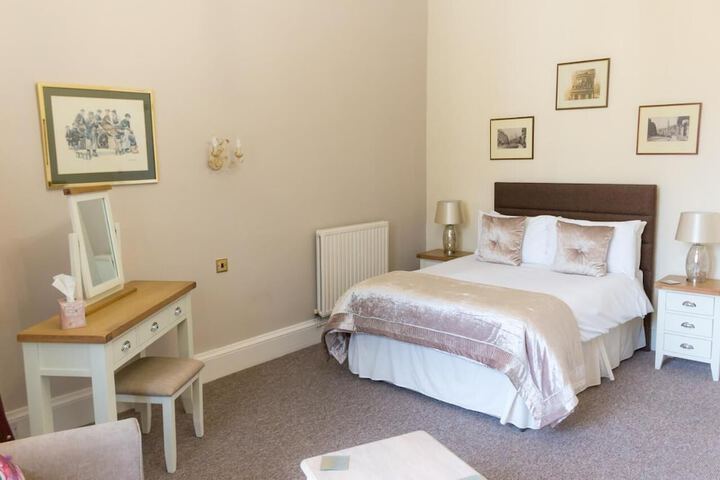 Room 14 of 22