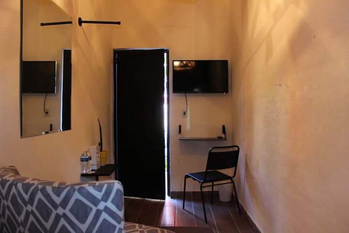 Room 9 of 45