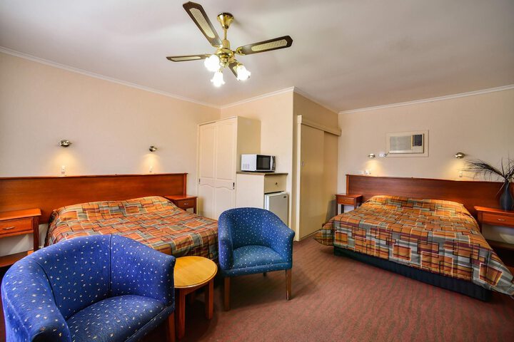 Room 22 of 89