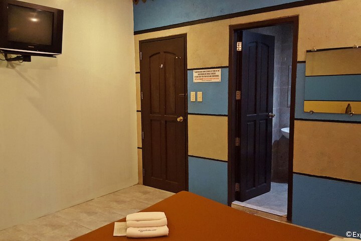 Room 18 of 45