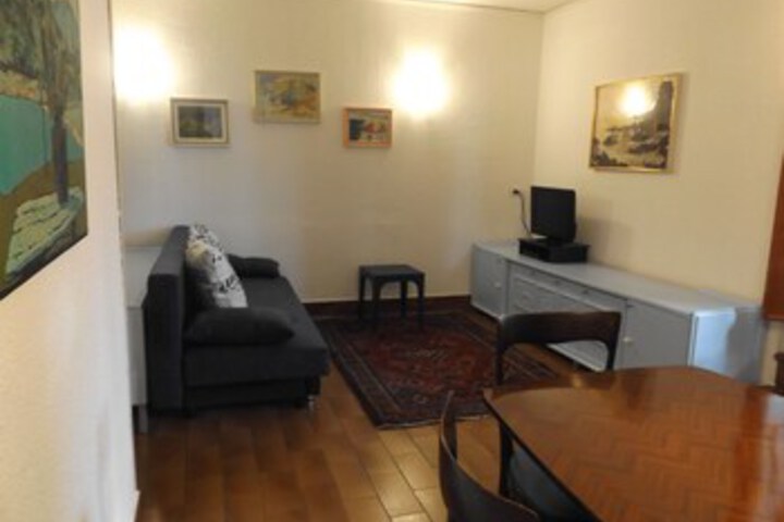 Room 25 of 46