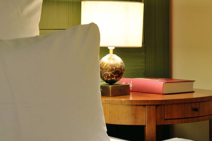 Room 15 of 64