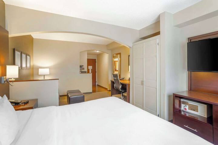Room 12 of 35