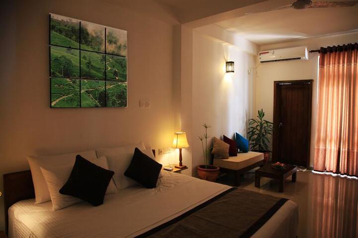 ROHINI RESIDENCE