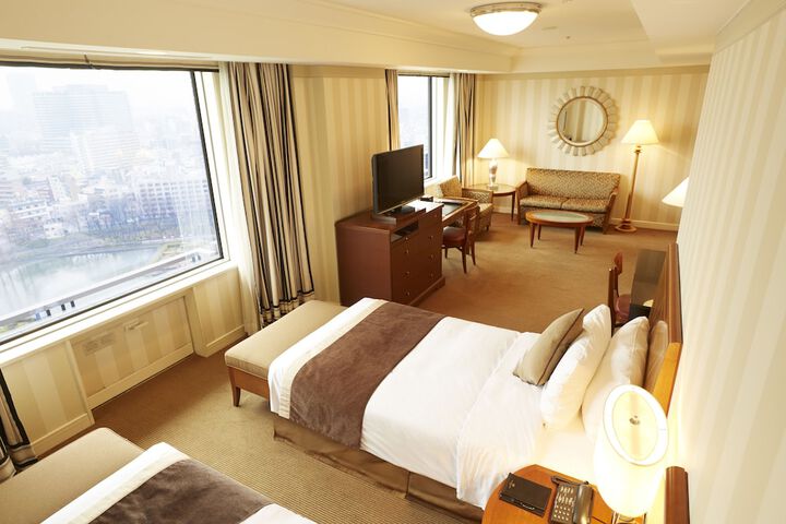 Room 15 of 115