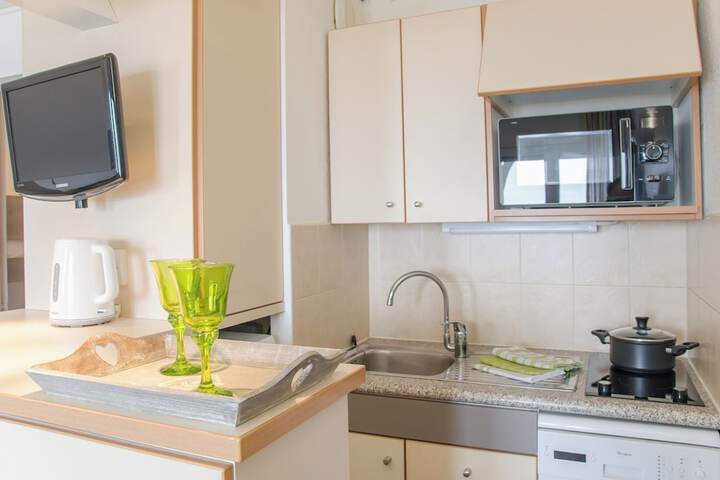Private kitchenette