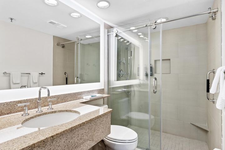 Bathroom shower