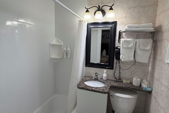 Room 40 of 53