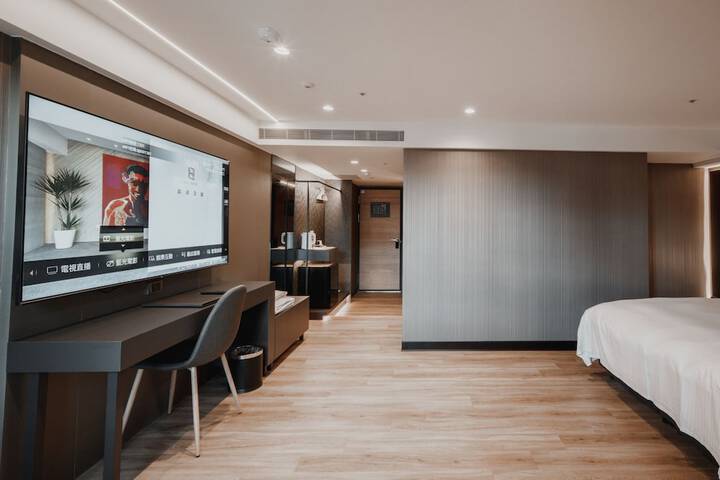 Room 22 of 44