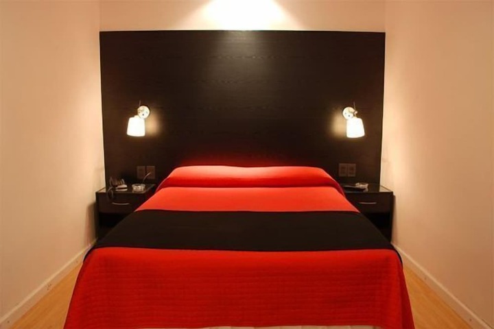Room 54 of 110